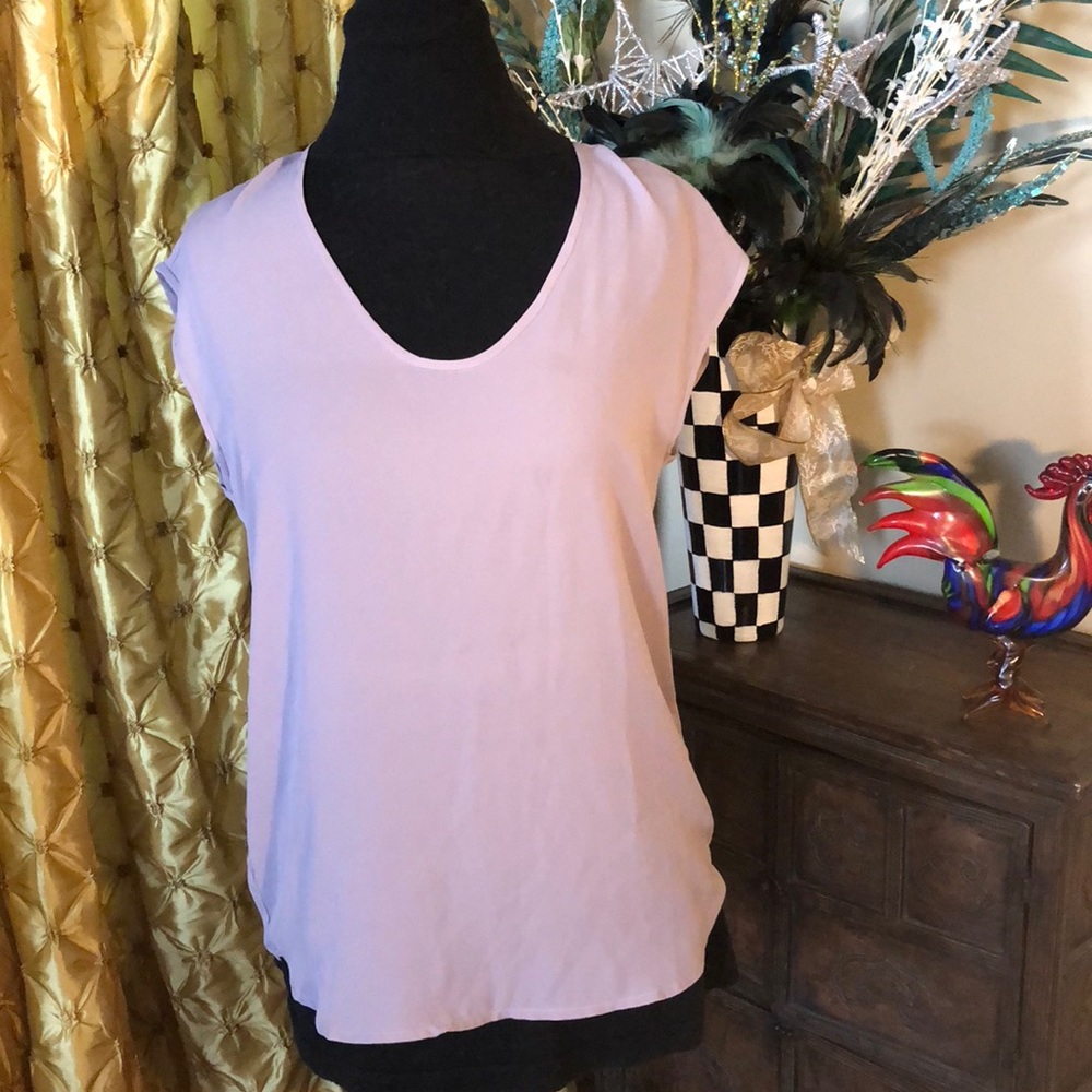 Sleeveless blouse